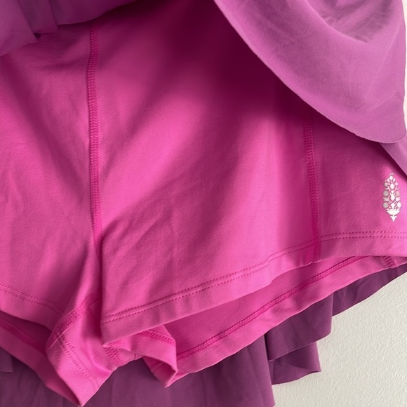 Free people Movement On Point Purple skort Athleasure Running Outdoor Sz Large - Picture 6 of 9